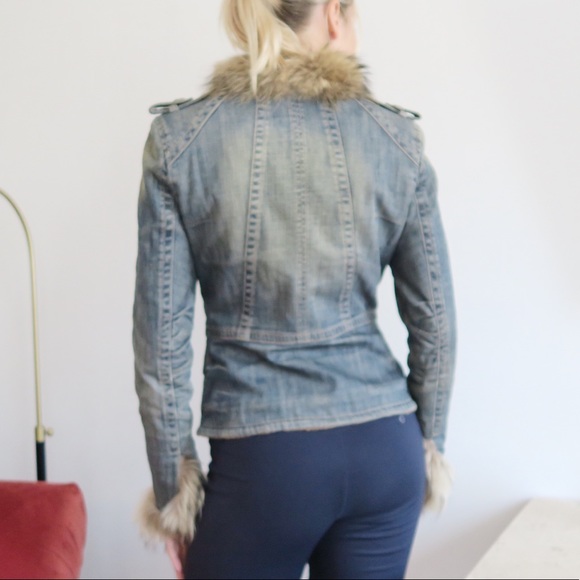 Gizia Denim Coat w/ real fur - Picture 2 of 15